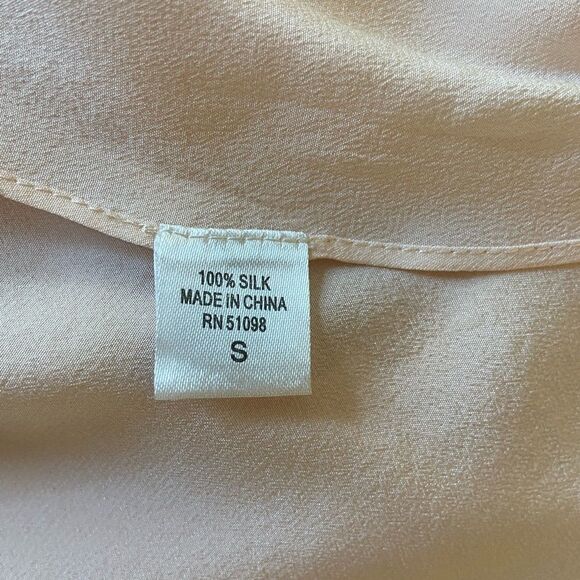 Acrobat Top Blouse 100% silk, short sleeve, cream, size S - Picture 6 of 10